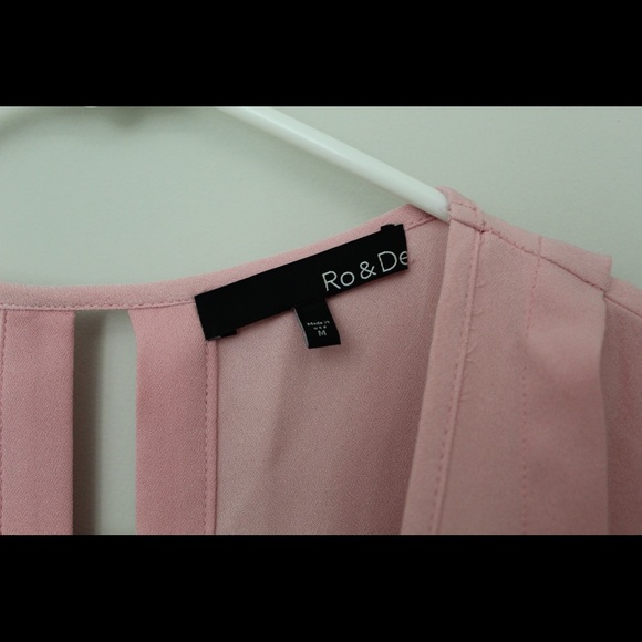 Light pink blouse - Picture 2 of 3